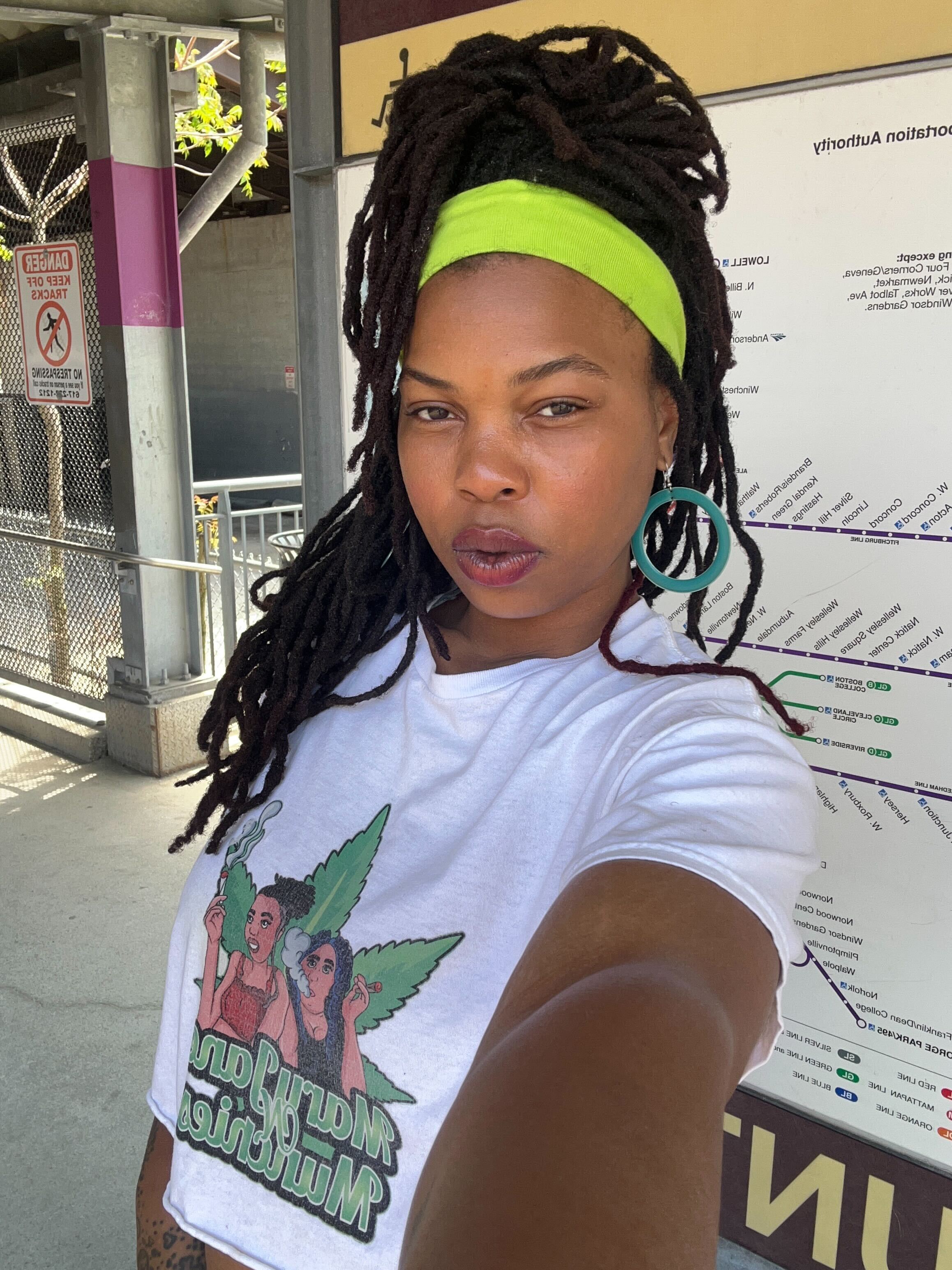 MaryJane N Munchies OG Logo Tee | MJNM Merch – MJnM Stash Jar